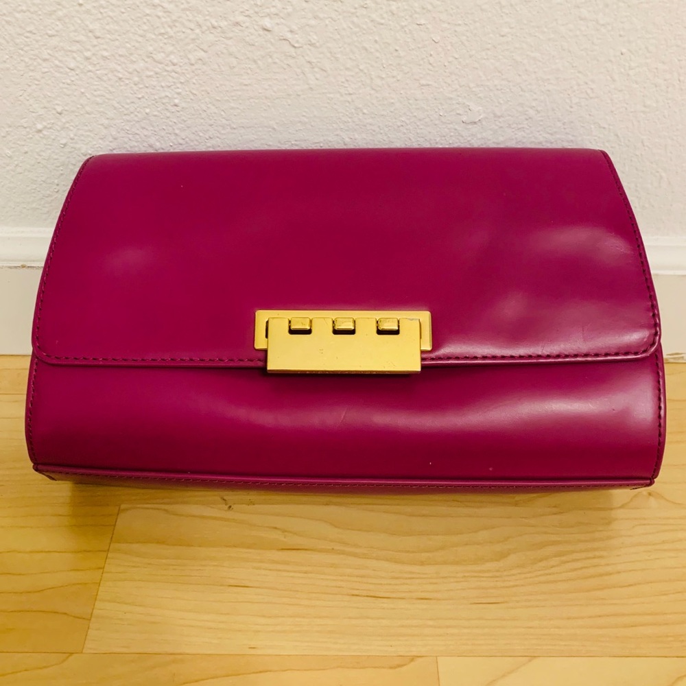 Z Spoke by Zac Posen Eartha magenta clutch